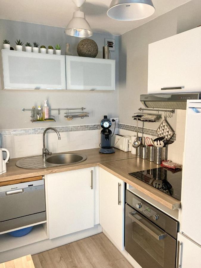 Studio Le Corail Avec Terrasse Apartment Le Touquet Luaran gambar